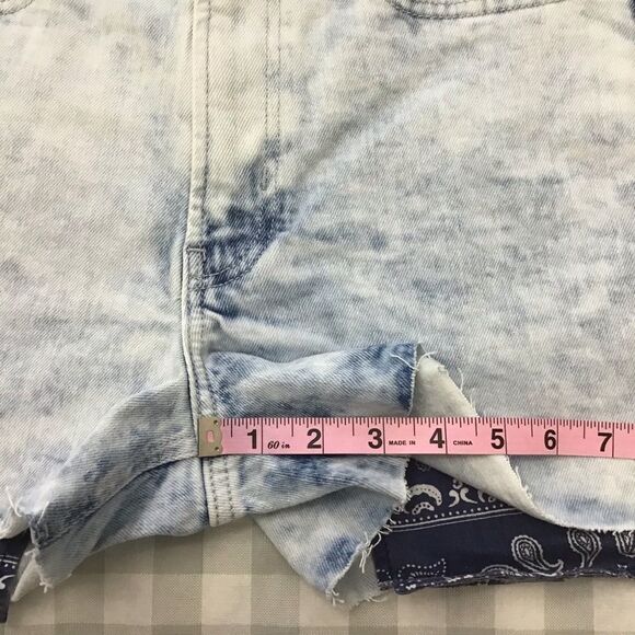 Old Navy OG high rise strech shorts acid wash style blue white cut off jeans 6 - Picture 6 of 11